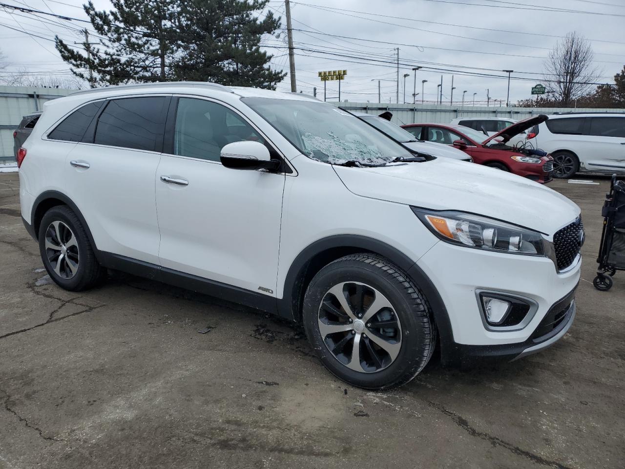 2017 Kia Sorento - Image 4
