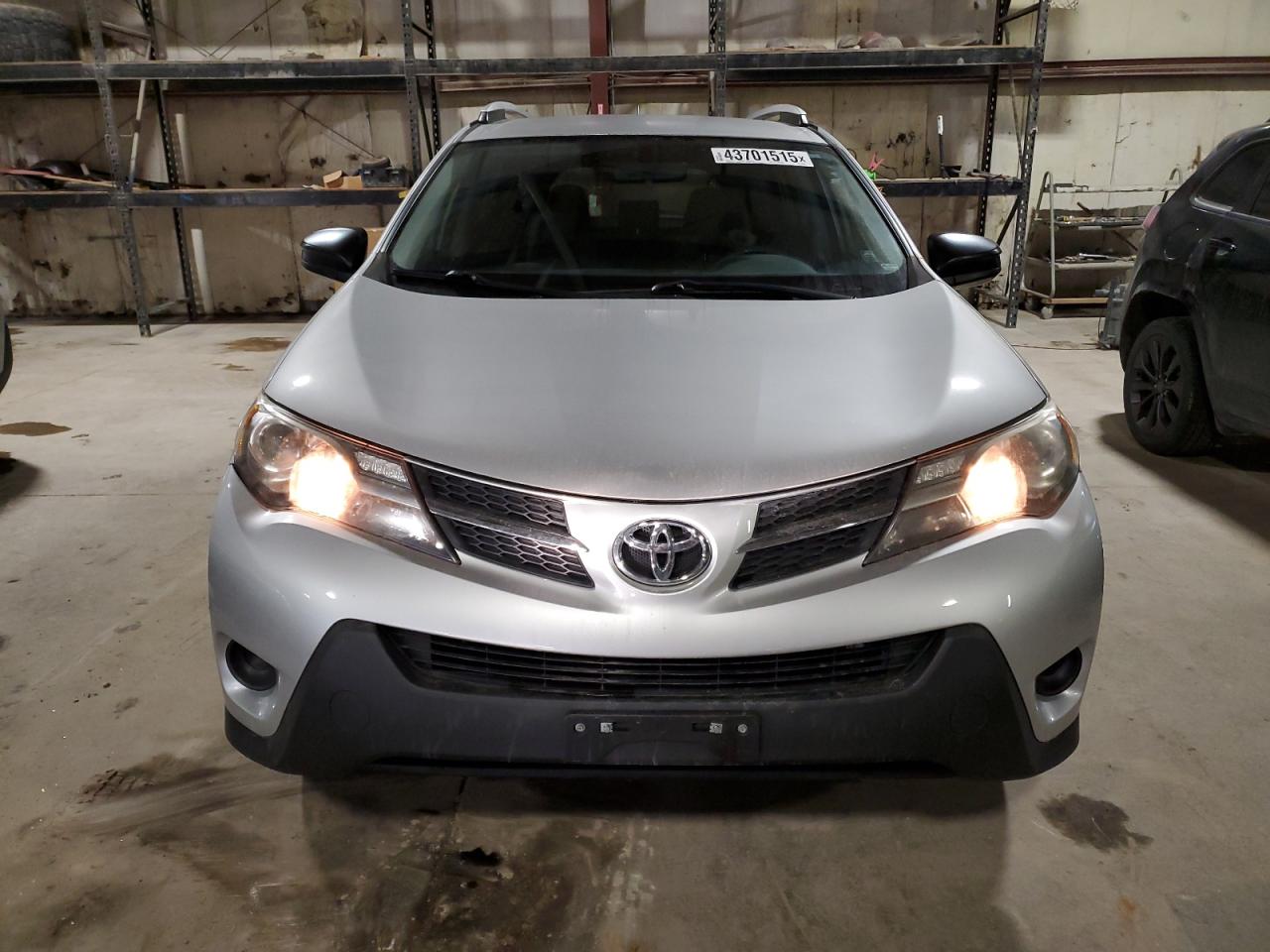 2015 Toyota RAV 4 - Image 5