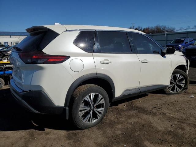  NISSAN ROGUE 2021 Белый