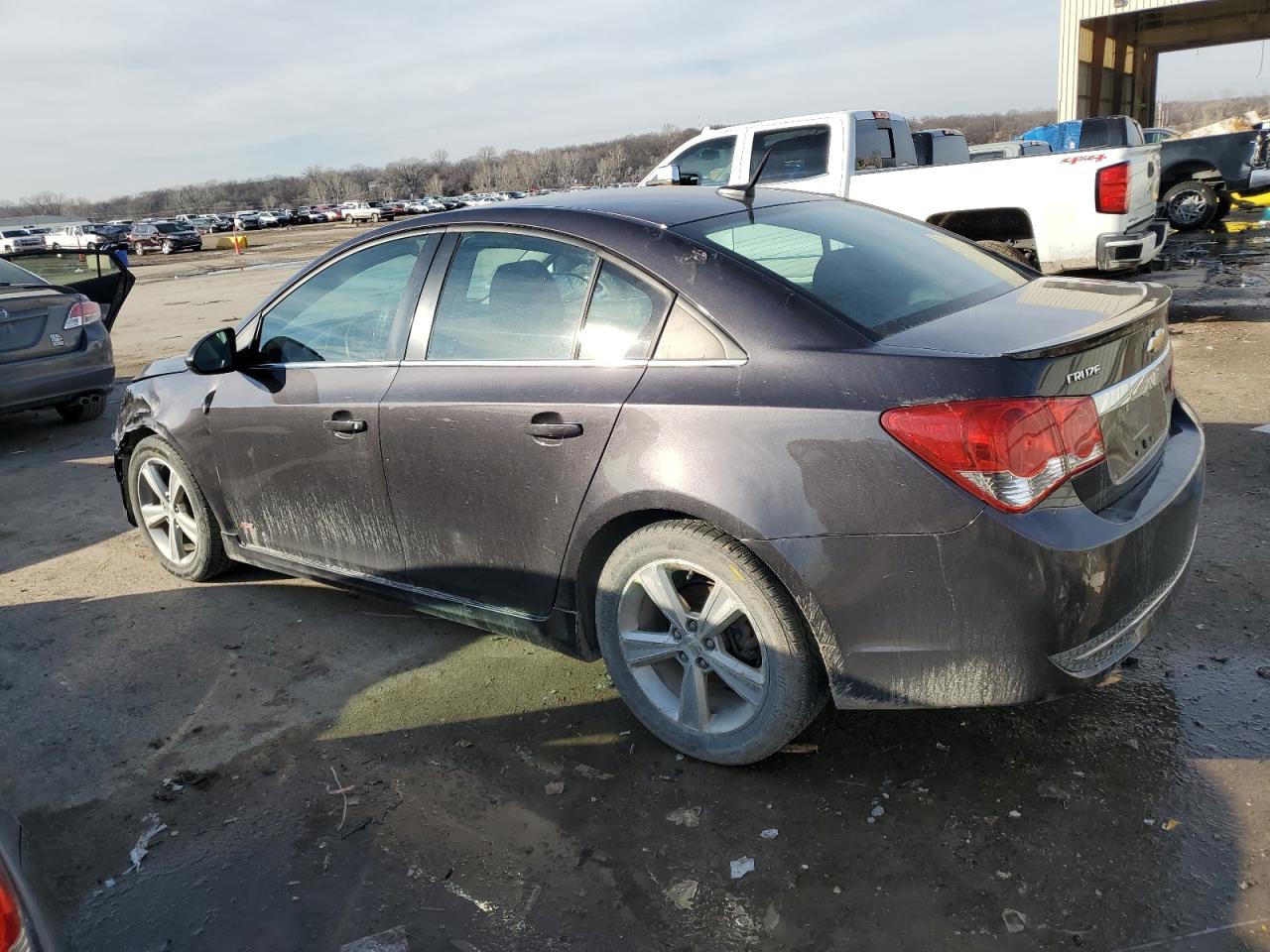 2014 Chevrolet Cruze - Image 2