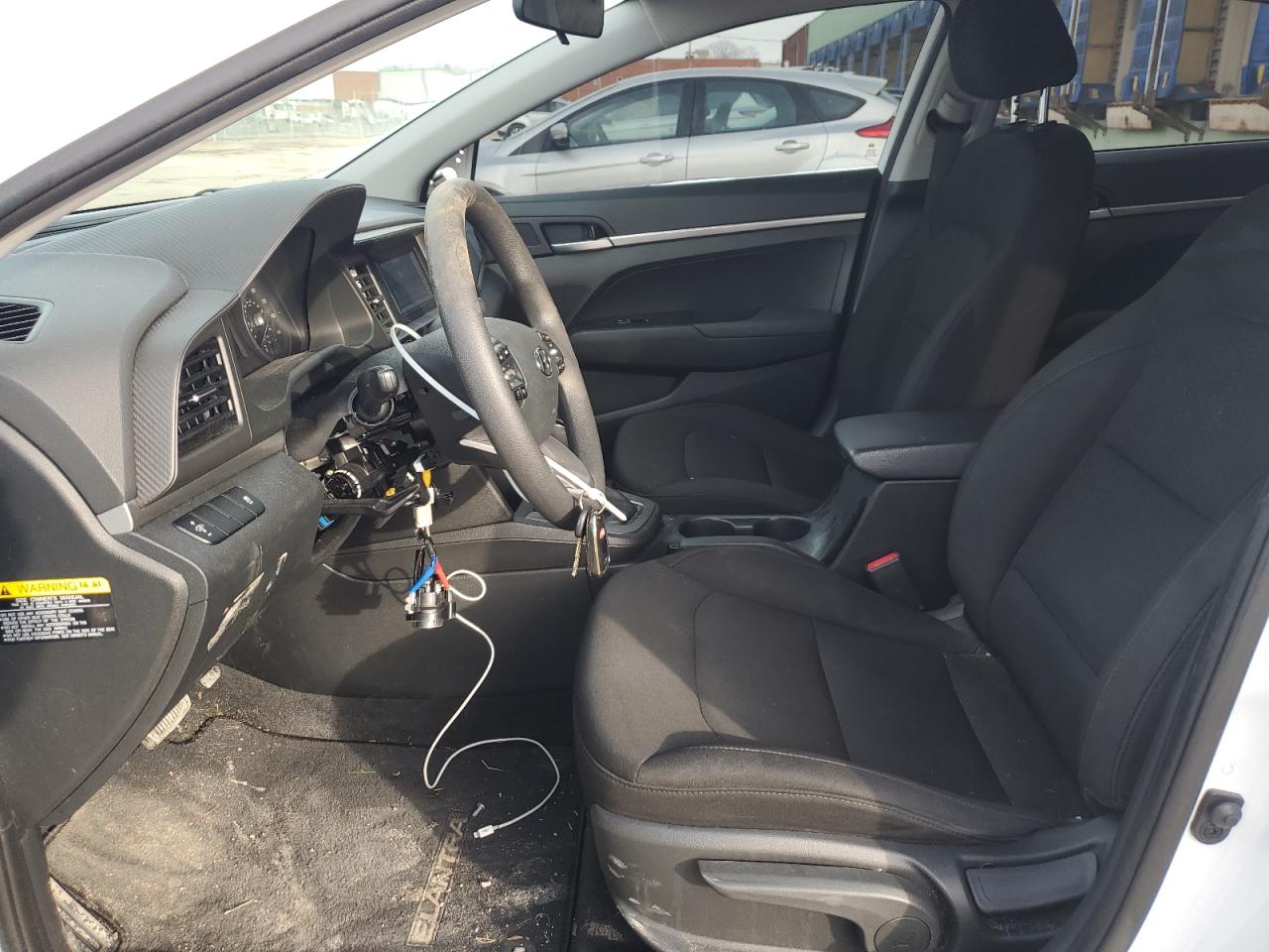 2019 Hyundai Elantra - Image 7