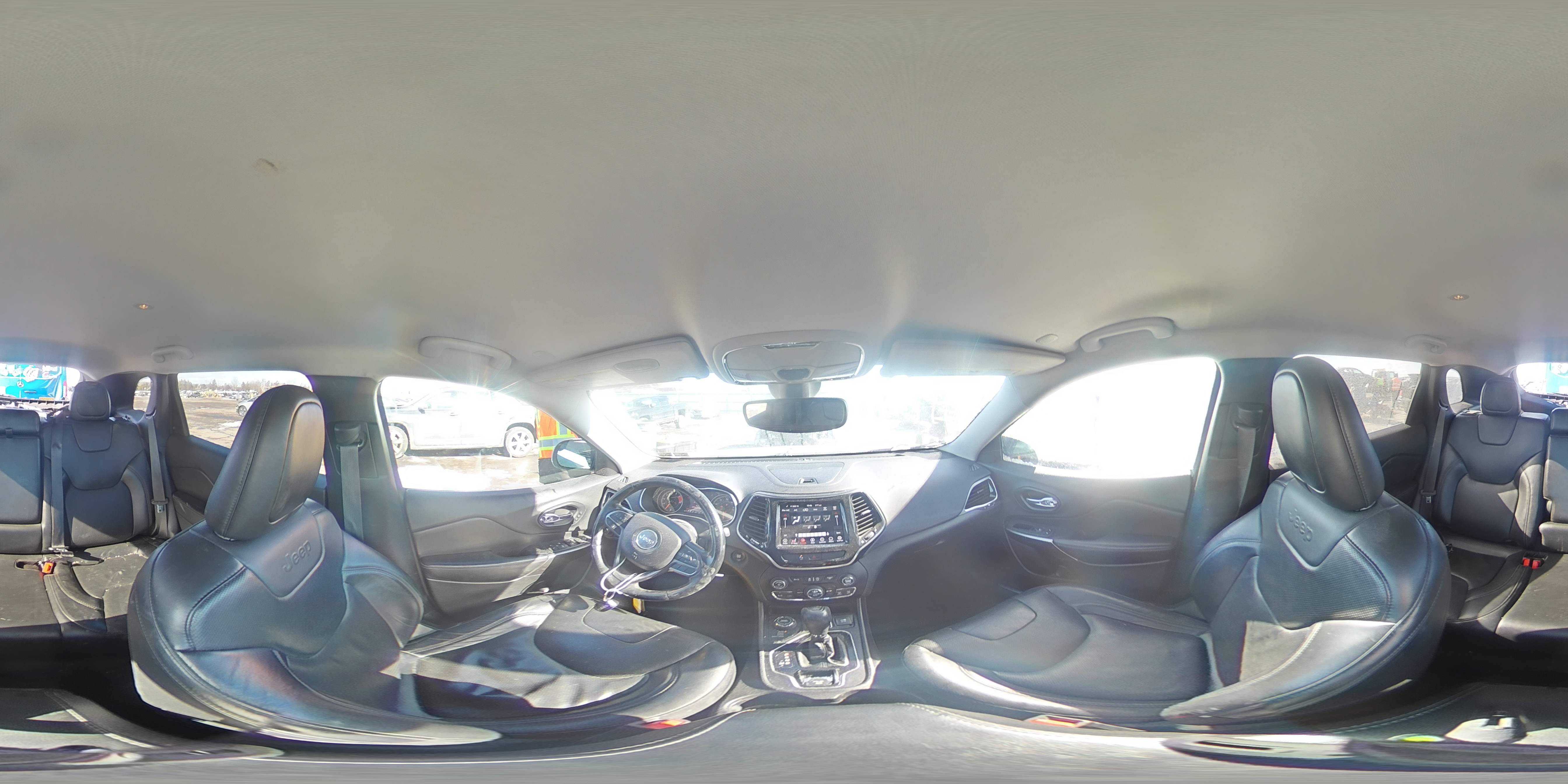 2020 Jeep Grand Cherokee - Image 14