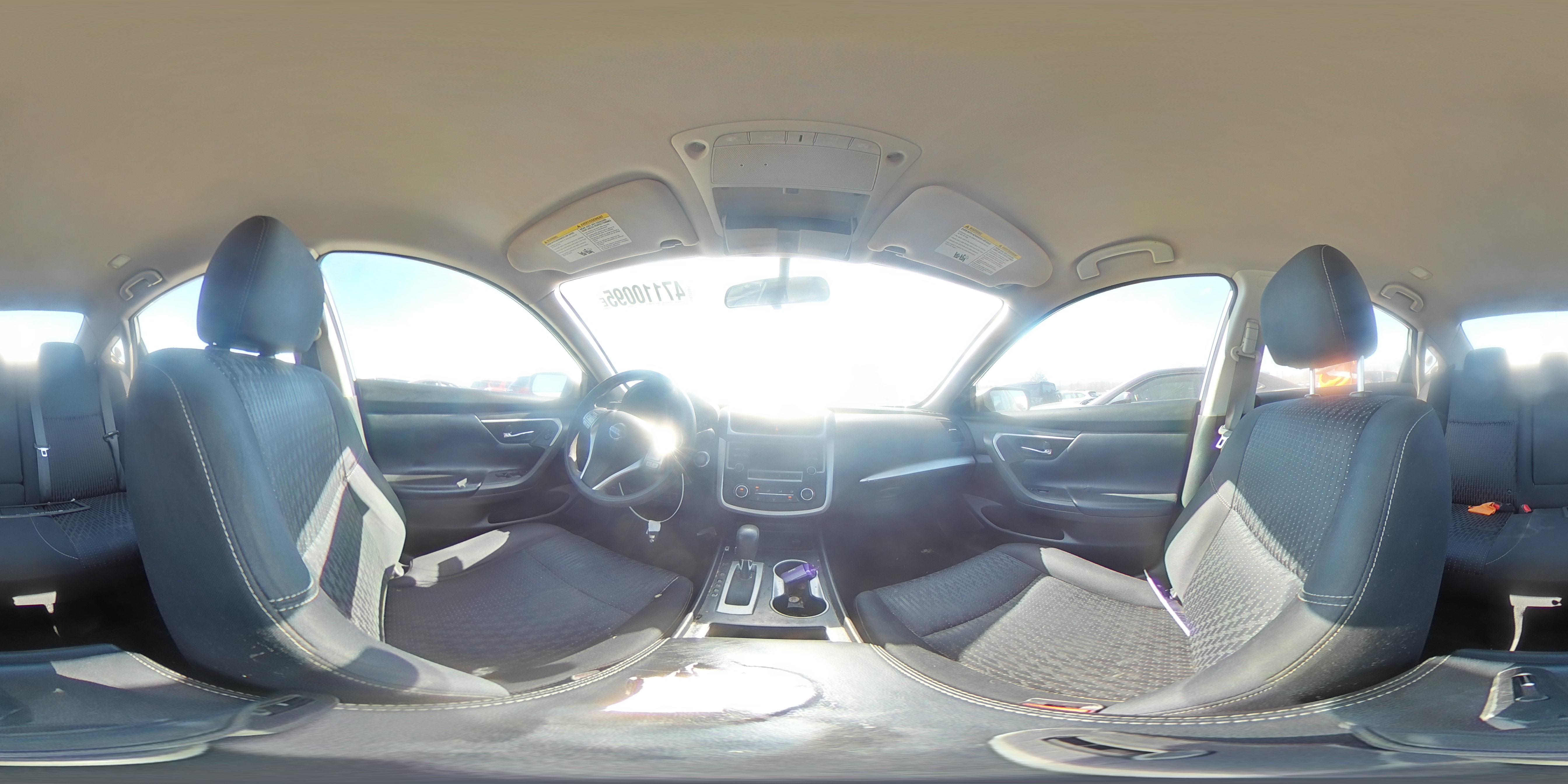 2016 Nissan Altima - Image 12