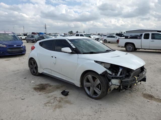 Coupet HYUNDAI VELOSTER 2015 Biały