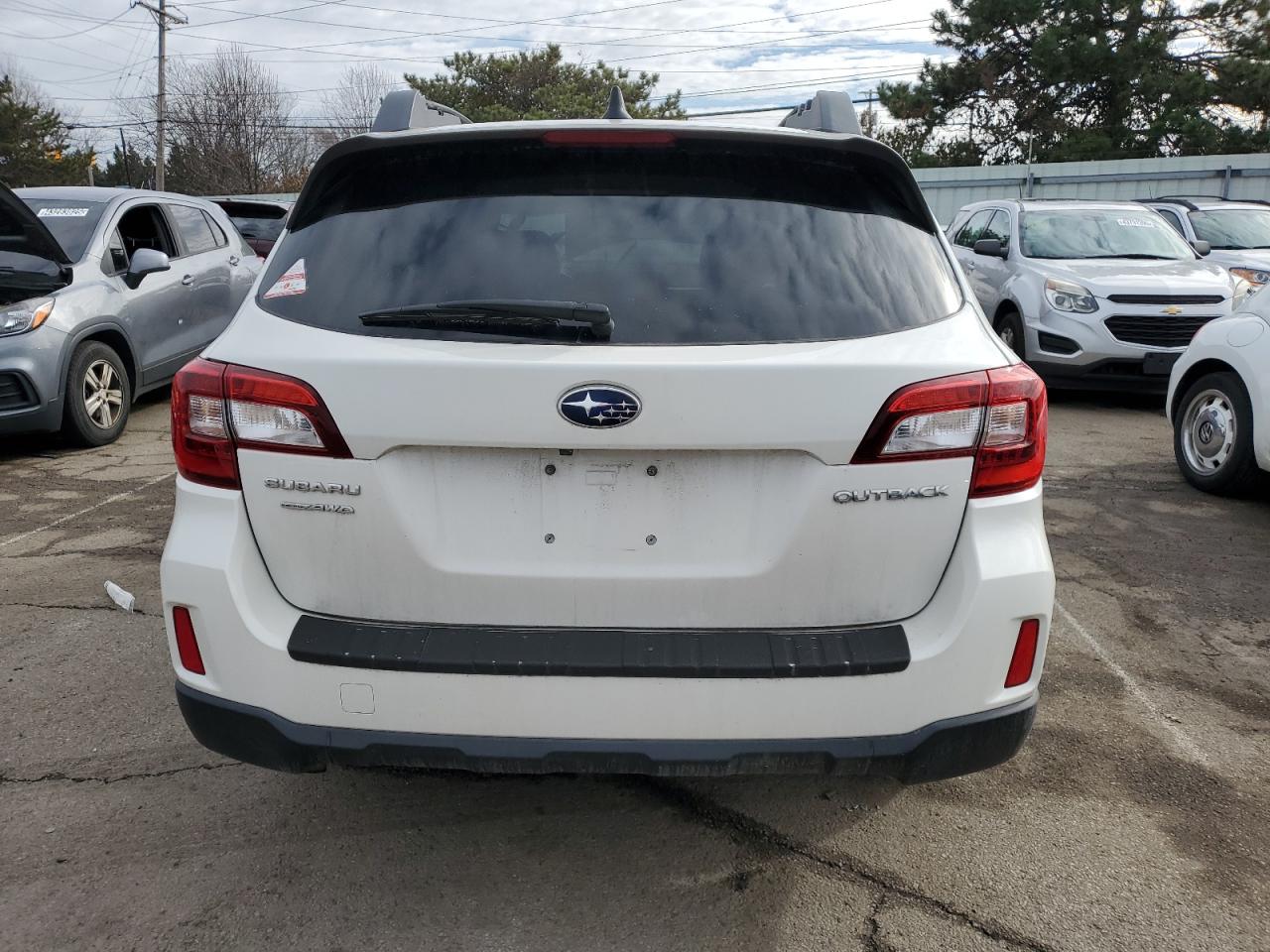 2016 Subaru Outback - Image 6