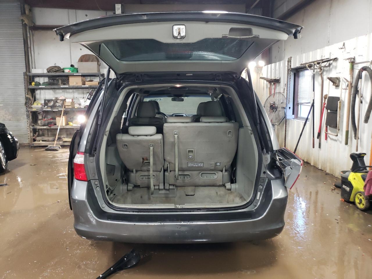 2007 Honda Odyssey - Image 6