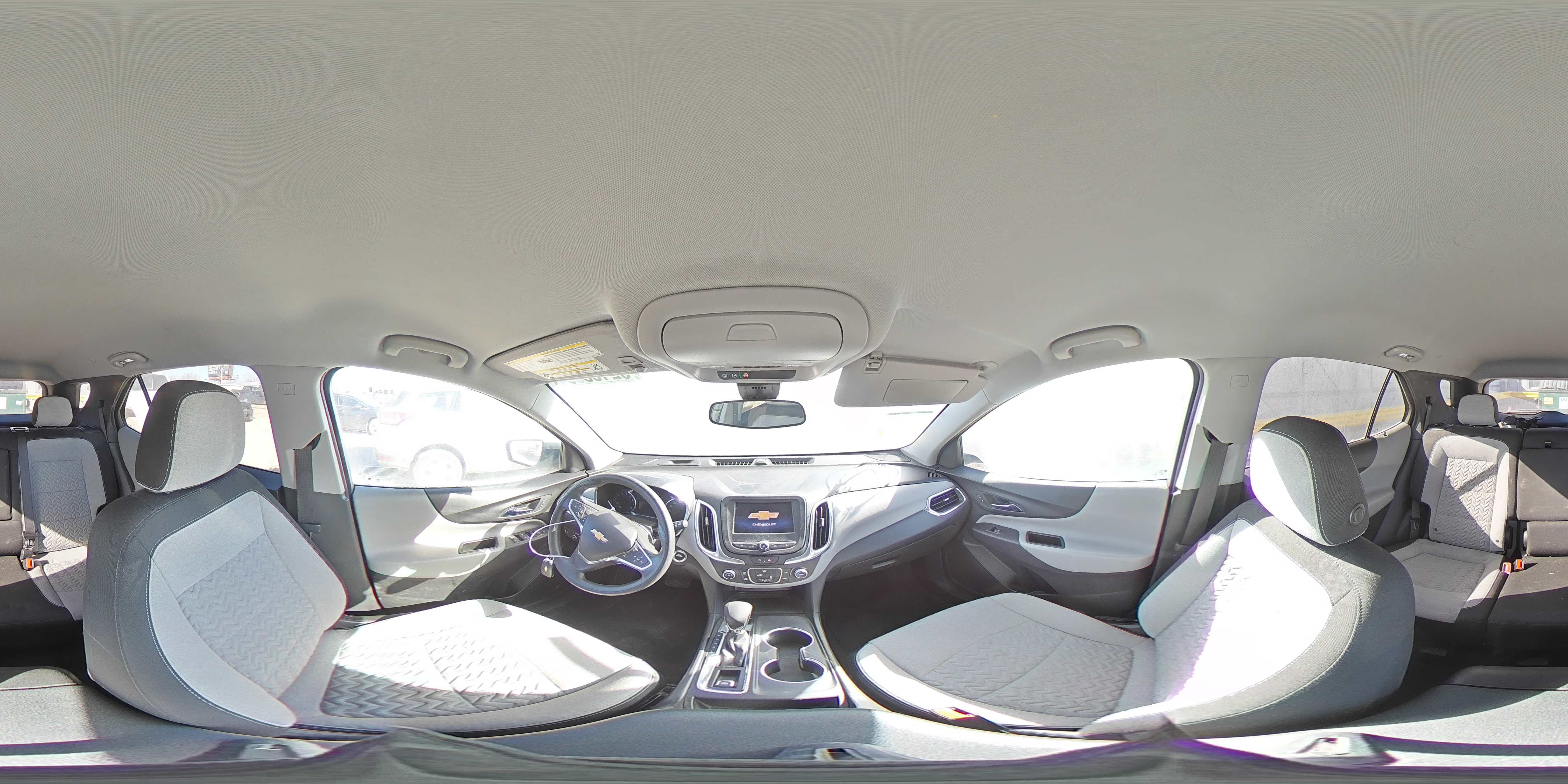 2022 Chevrolet Equinox - Image 13