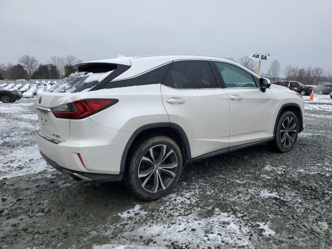 2017 Lexus RX - Image 3