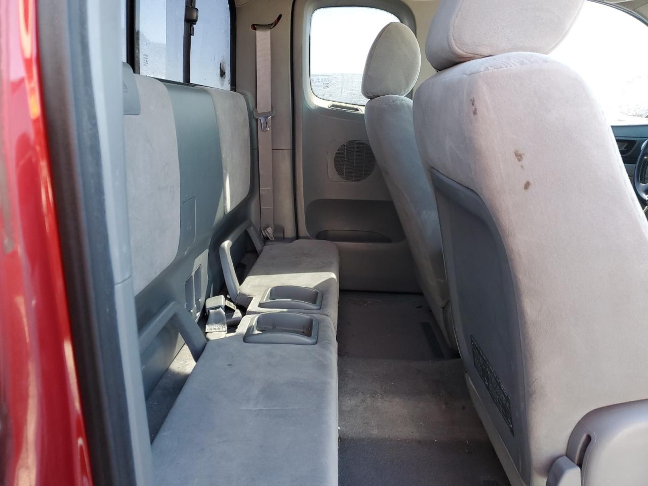 2005 Toyota Tacoma - Image 10
