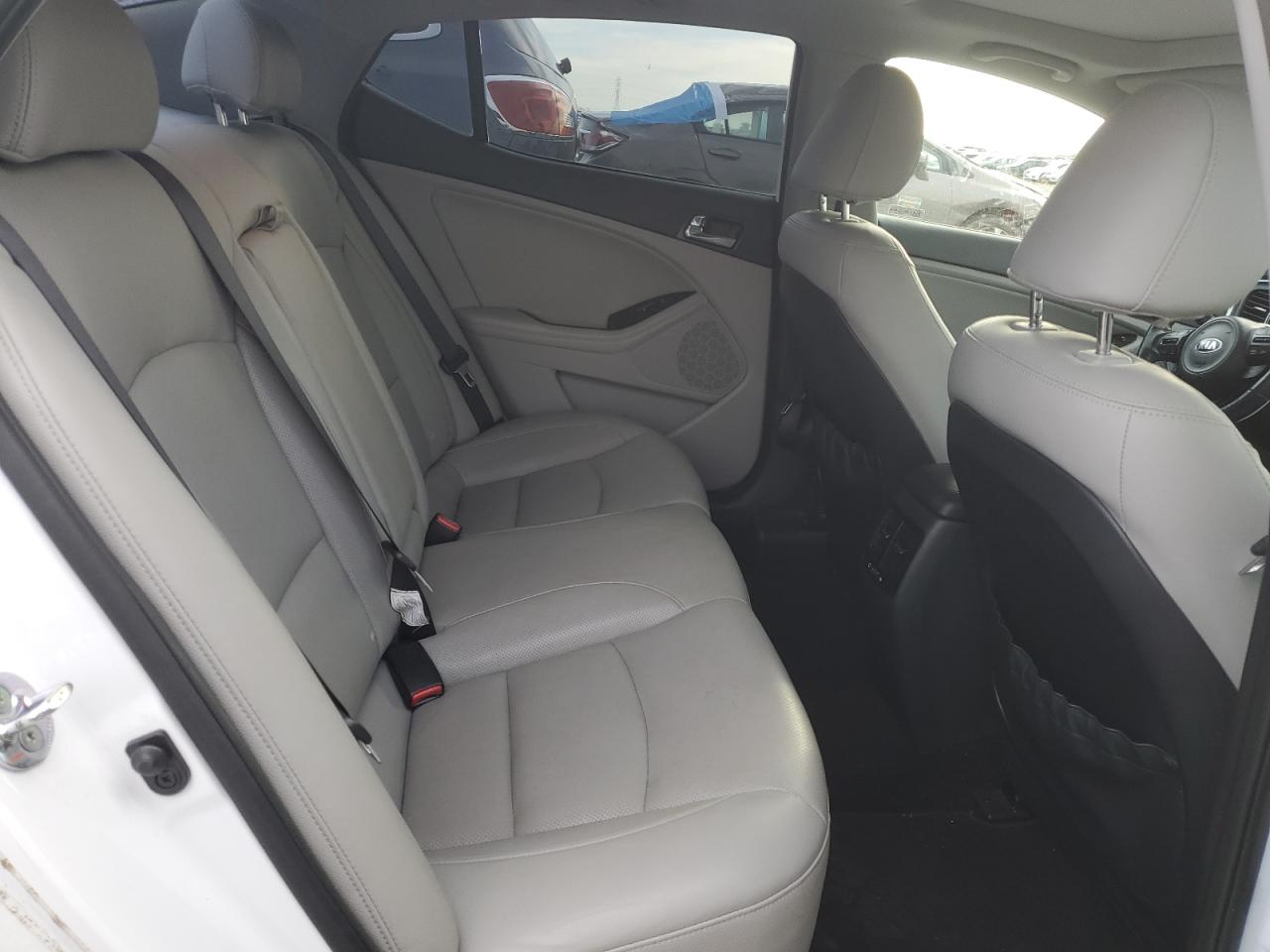 2014 Kia Optima - Image 10