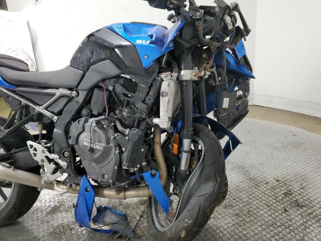 2024 SUZUKI GSX800 F  