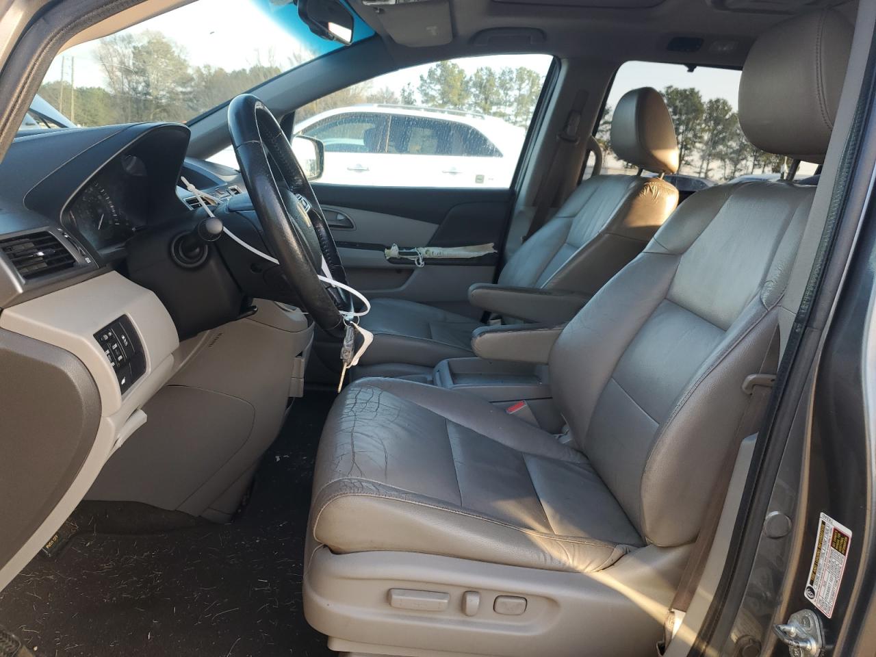 2011 Honda Odyssey - Image 7