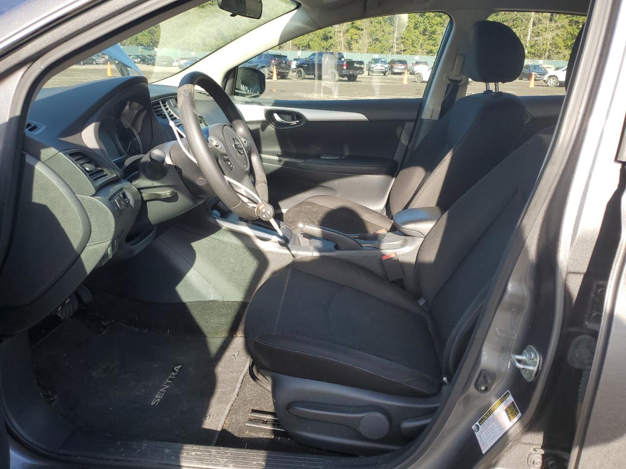 2019 Nissan Sentra - Image 7