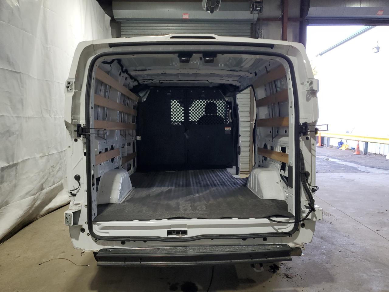 2023 Ford Transit - Image 6