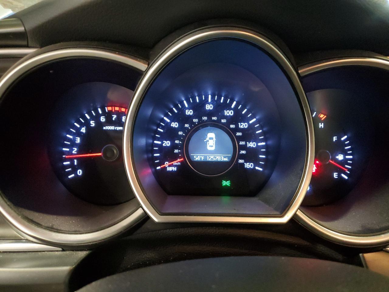 2014 Kia Optima - Image 9