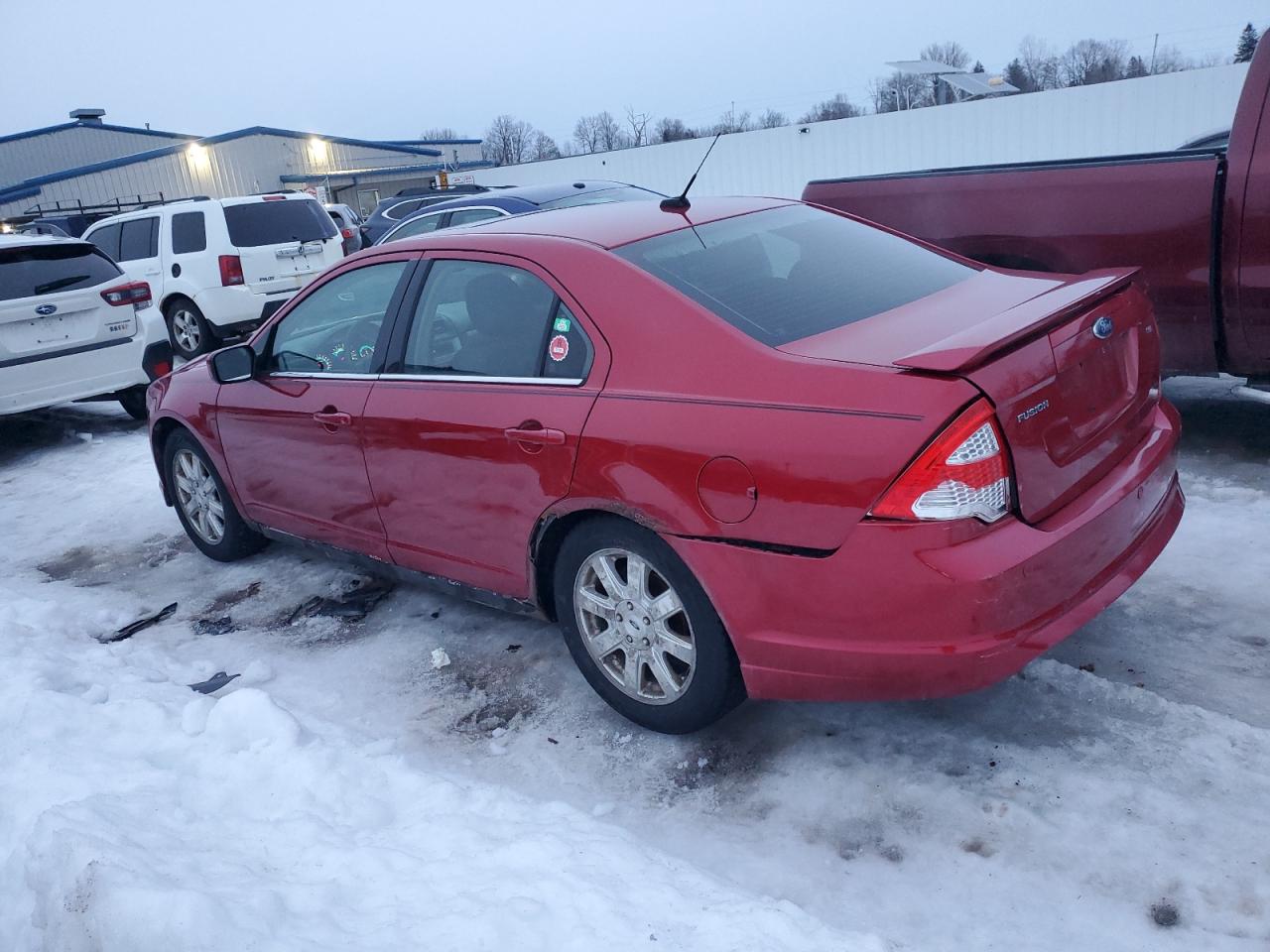 2010 Ford Fusion - Image 2