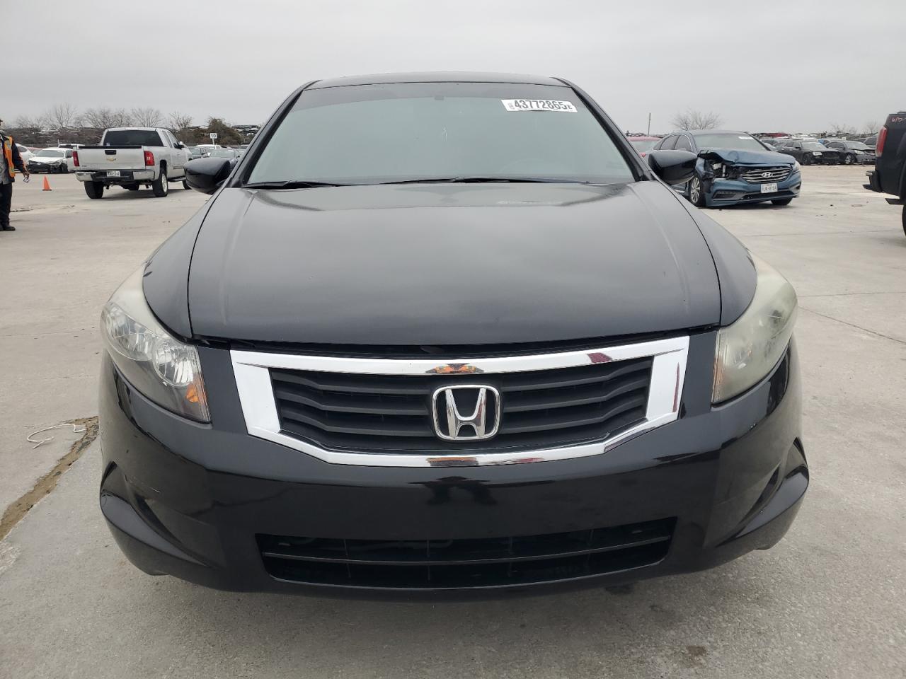 2010 Honda Accord - Image 5