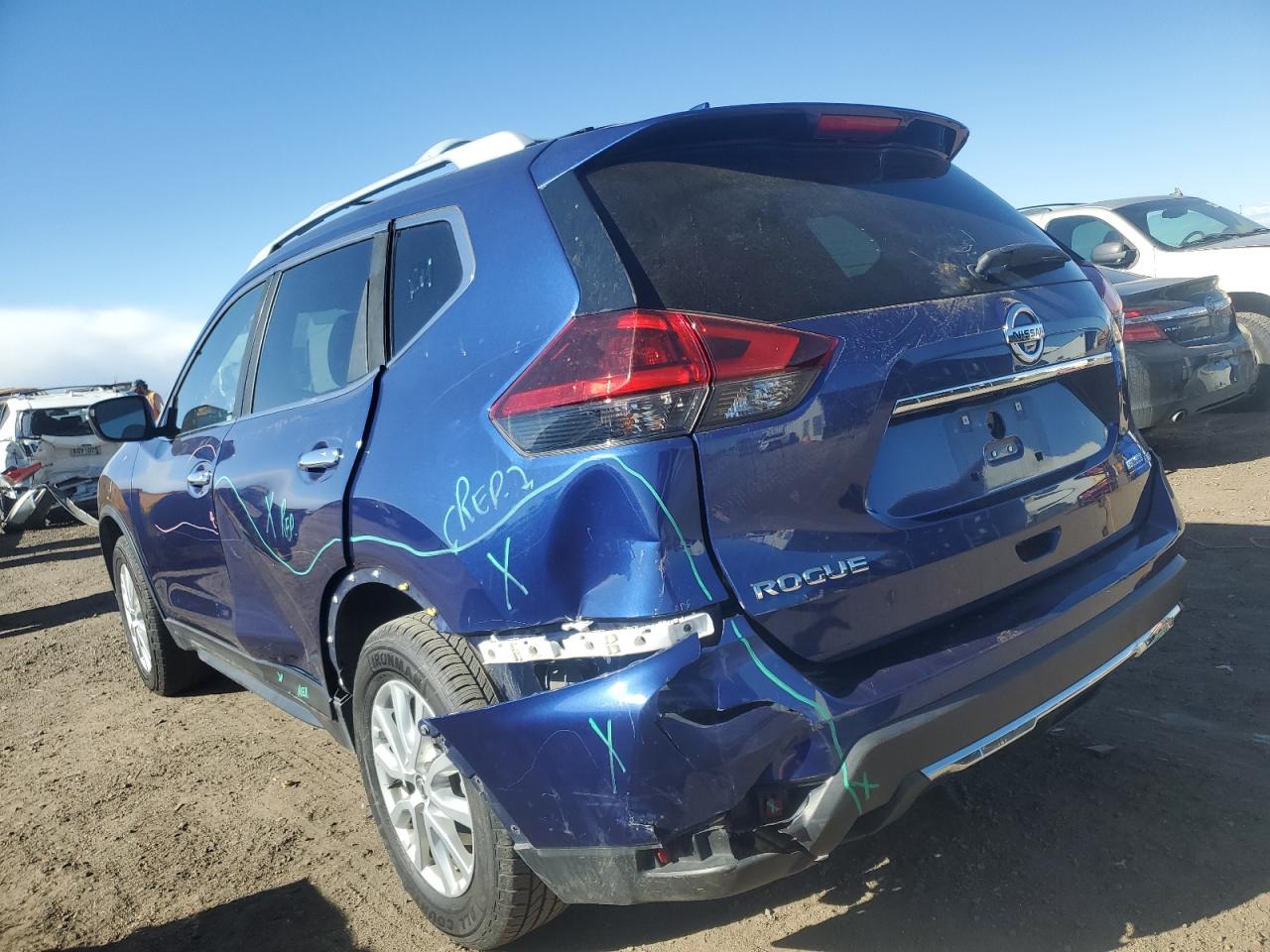 2019 Nissan Rogue - Image 2