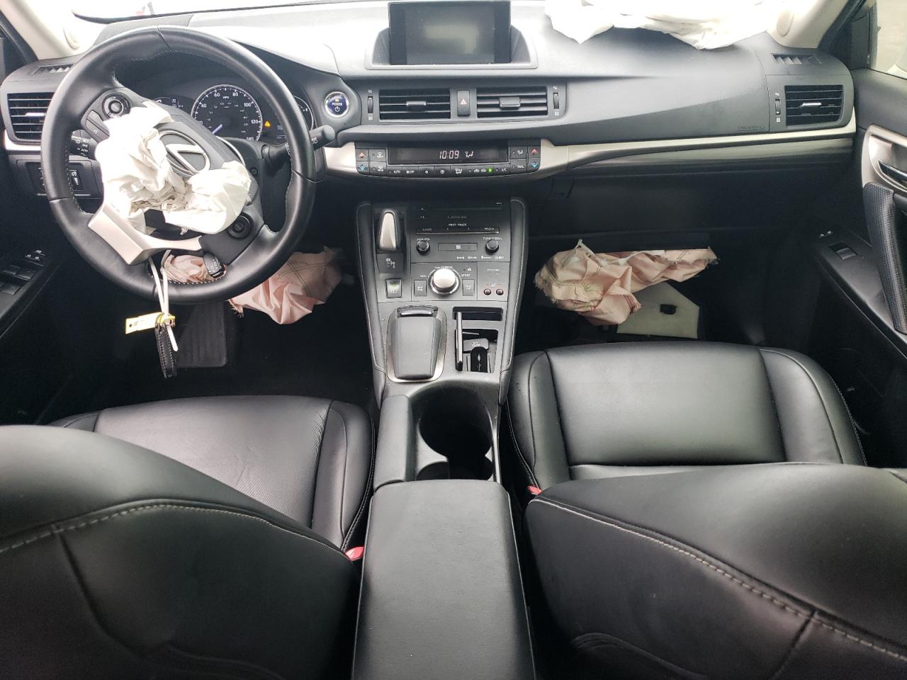 2014 Lexus CT - Image 8