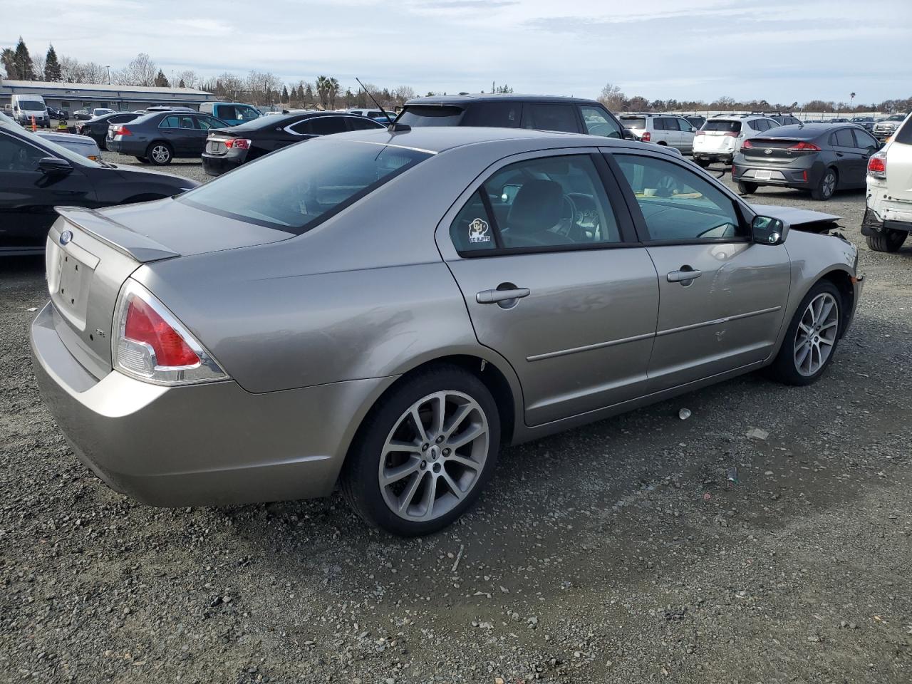 2009 Ford Fusion - Image 3