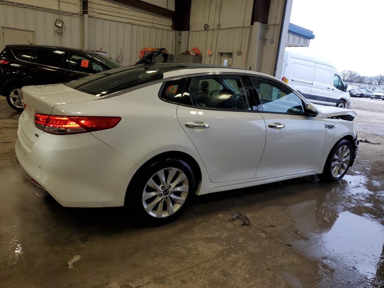 2017 Kia Optima - Image 3