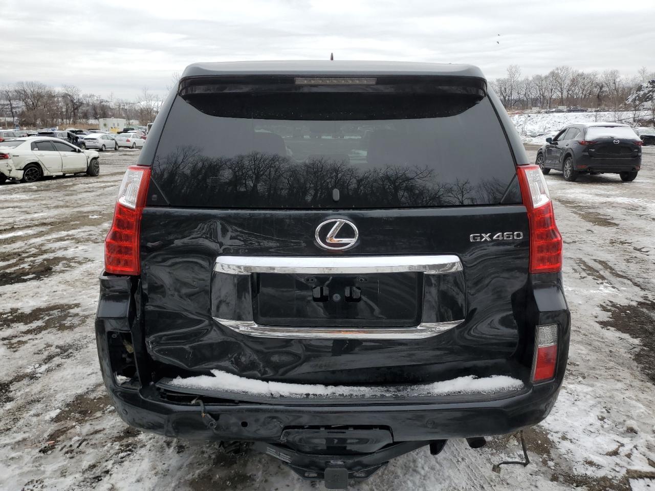 2012 Lexus GX - Image 6
