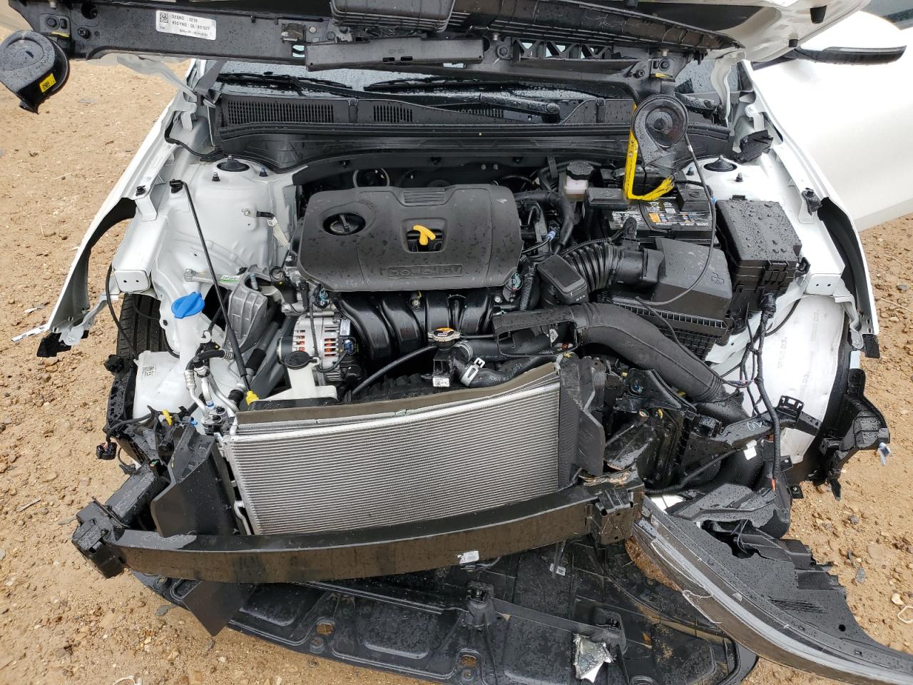 2024 Kia Forte - Image 11