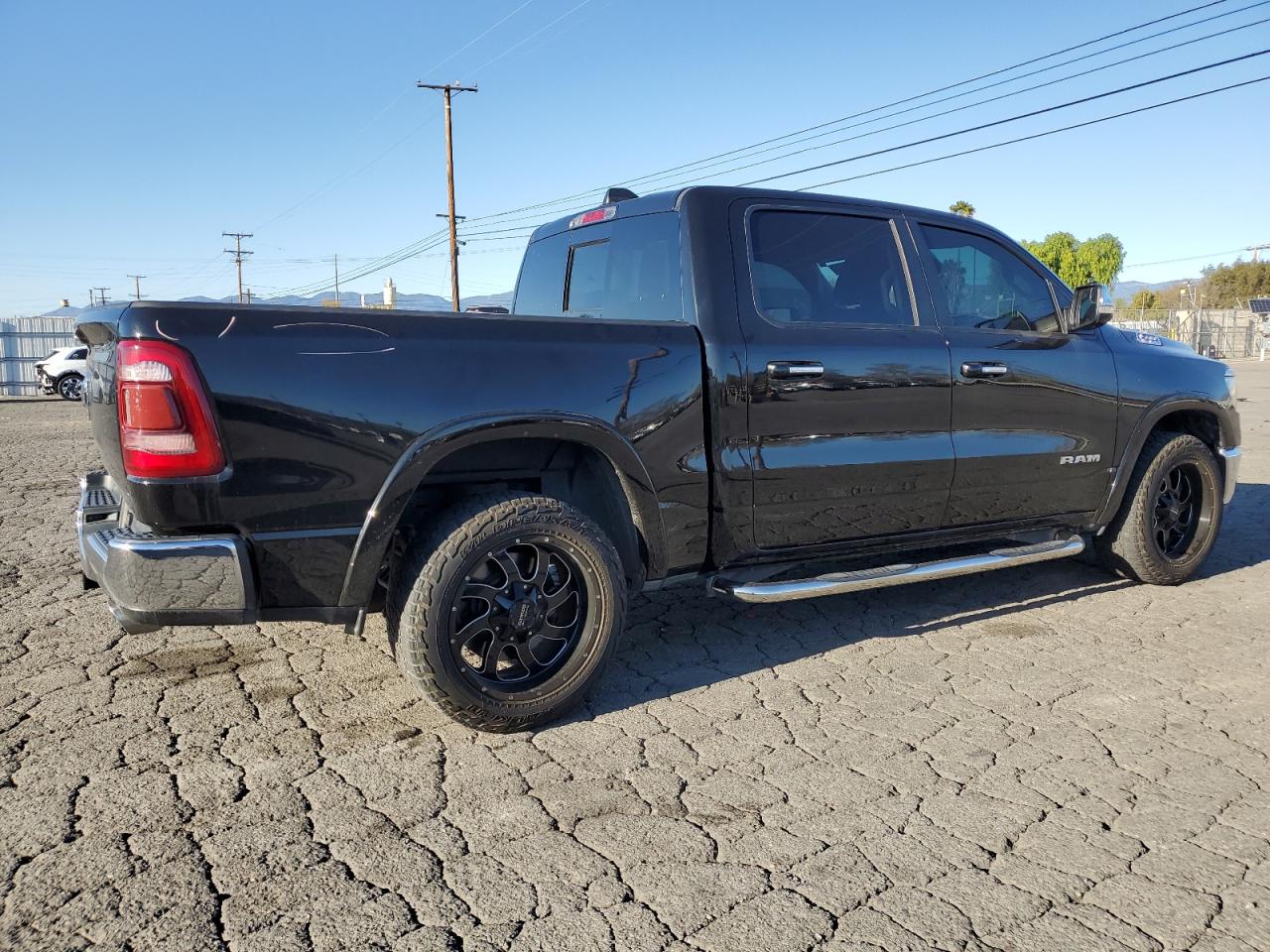 2020 RAM 1500 - Image 3