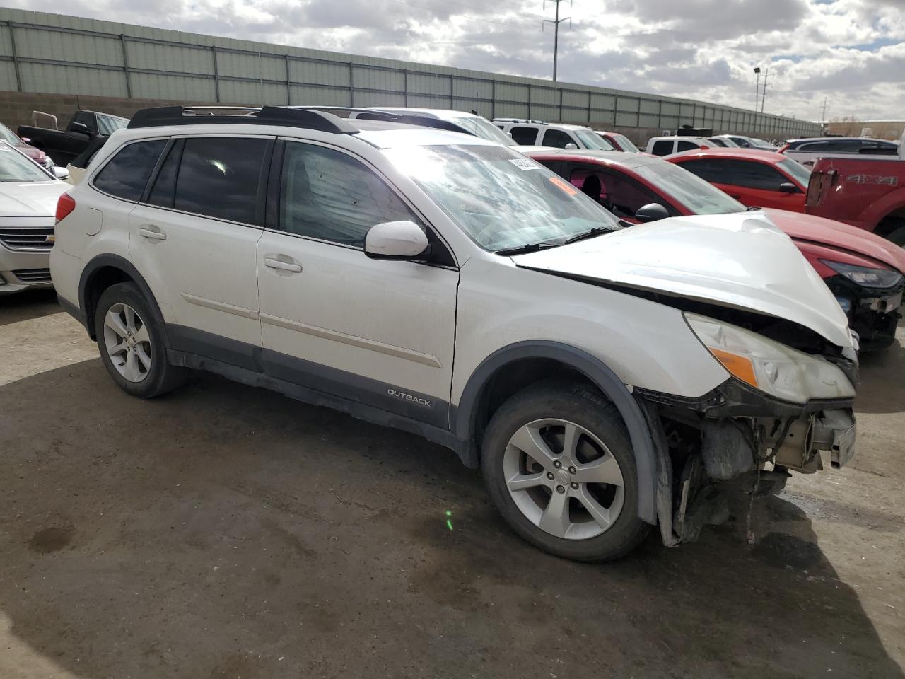 2014 Subaru Outback - Image 4