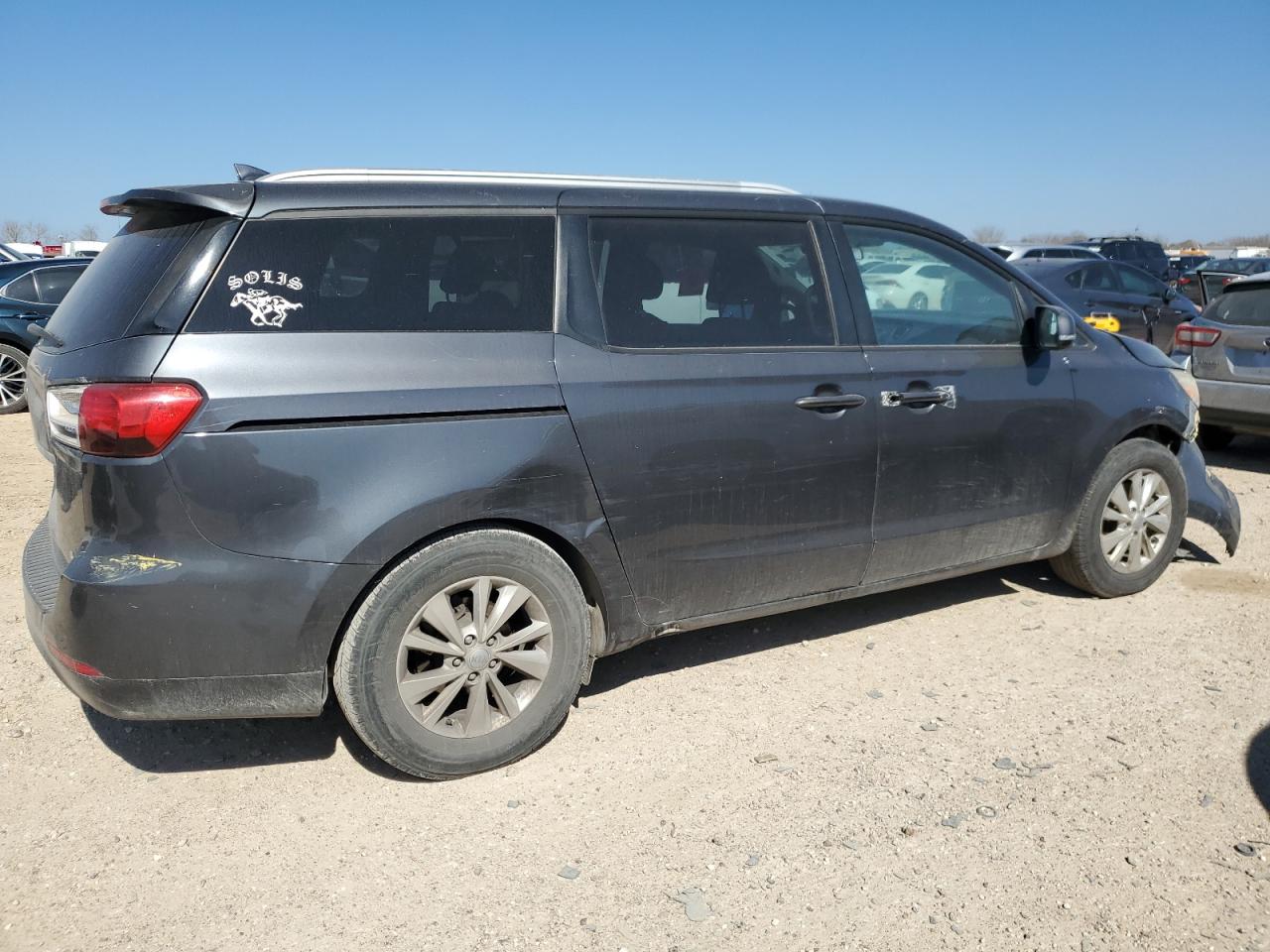 2015 Kia Sedona - Image 3