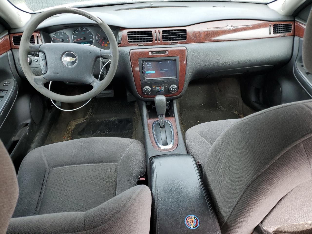 2009 Chevrolet Impala - Image 8