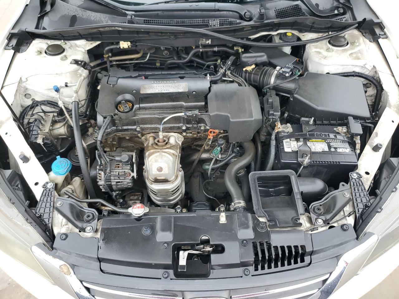 2013 Honda Accord - Image 11