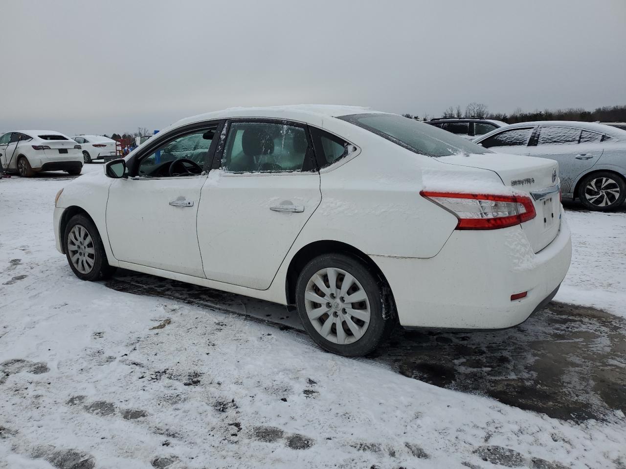 2014 Nissan Sentra - Image 2