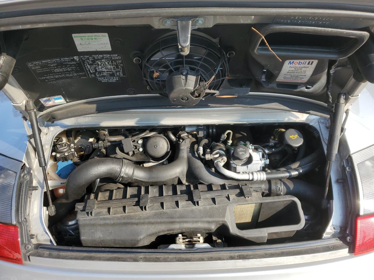 2004 Porsche 911 - Image 11