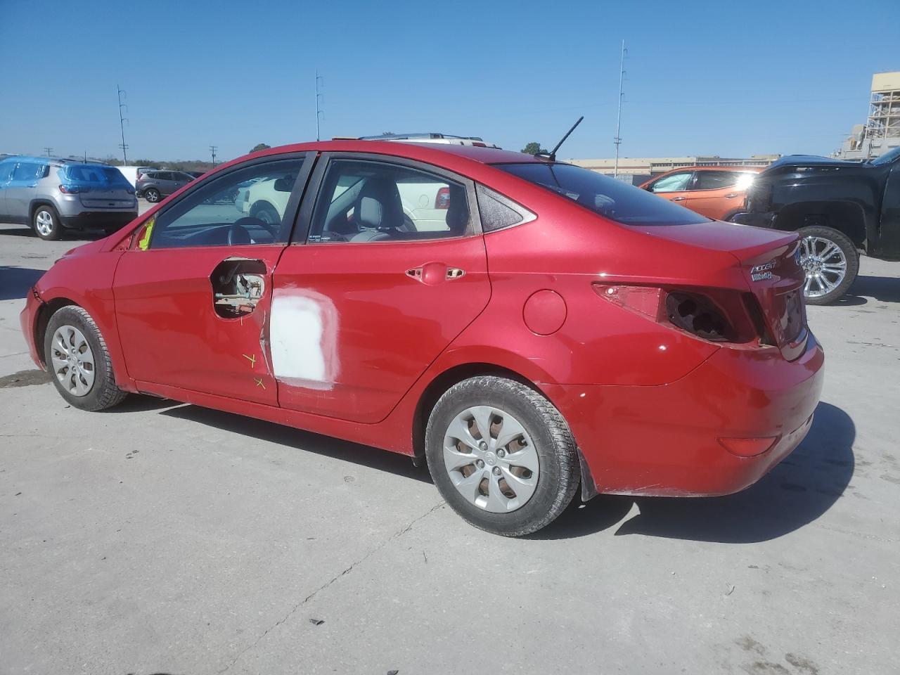 2015 Hyundai Accent - Image 2