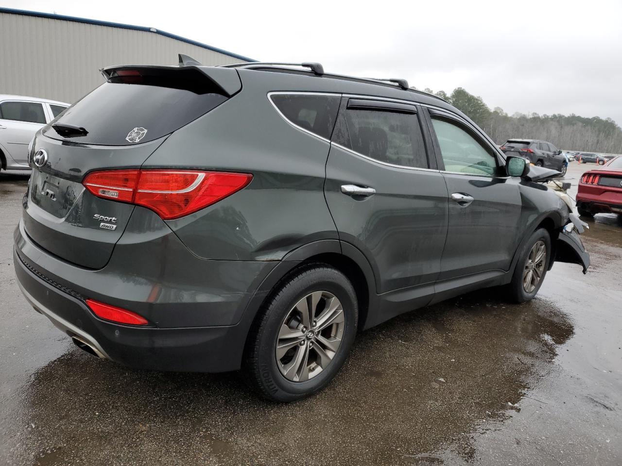 2014 Hyundai Santa Fe - Image 3