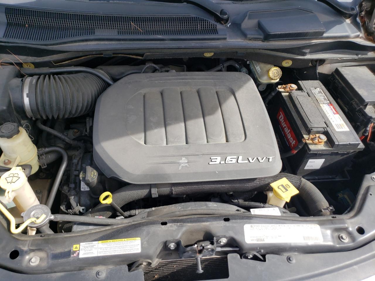 2012 Chrysler Town & Country - Image 13