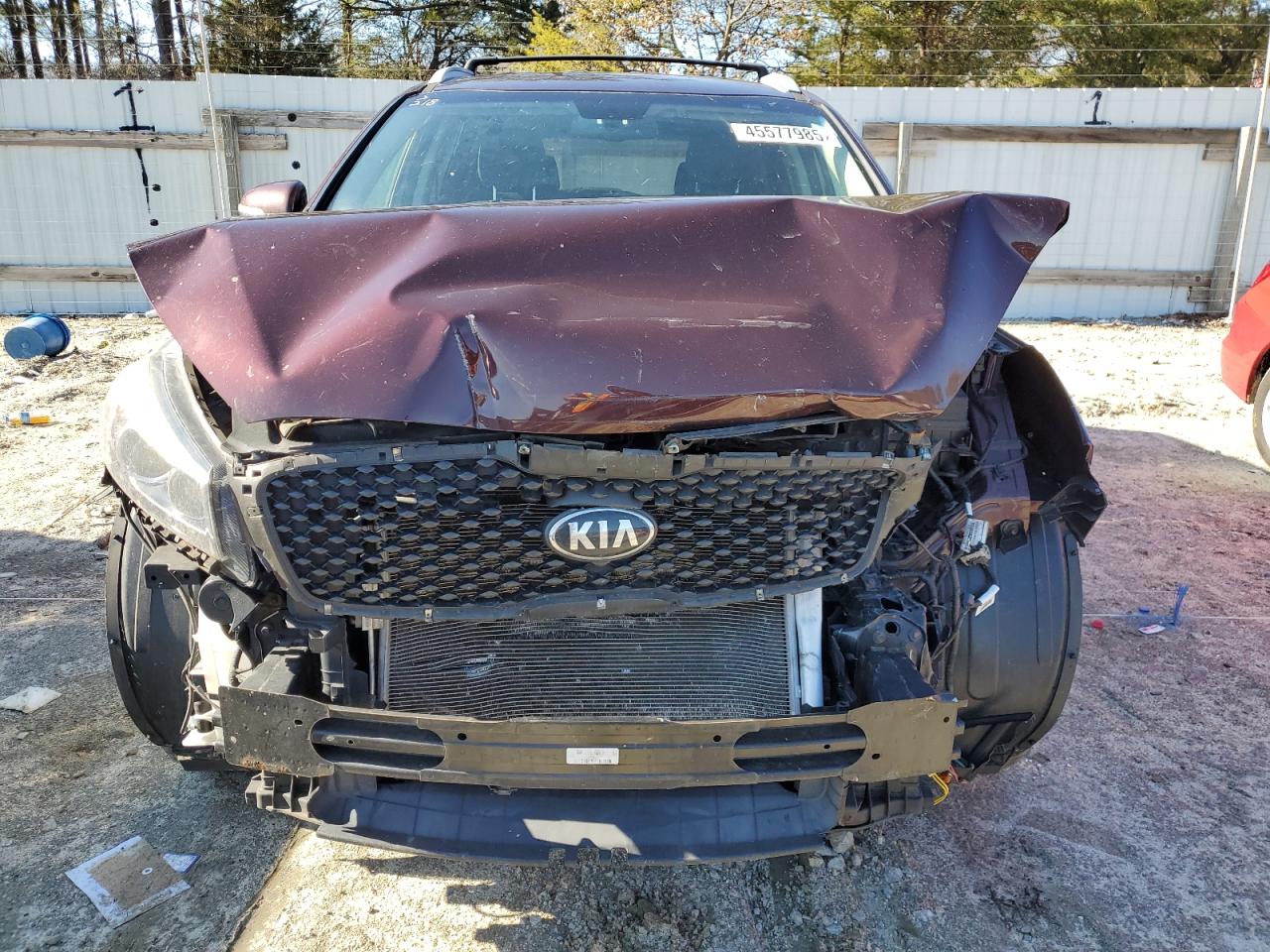 2016 Kia Sorento - Image 5