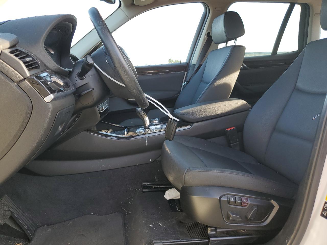 2017 BMW X3 - Image 7
