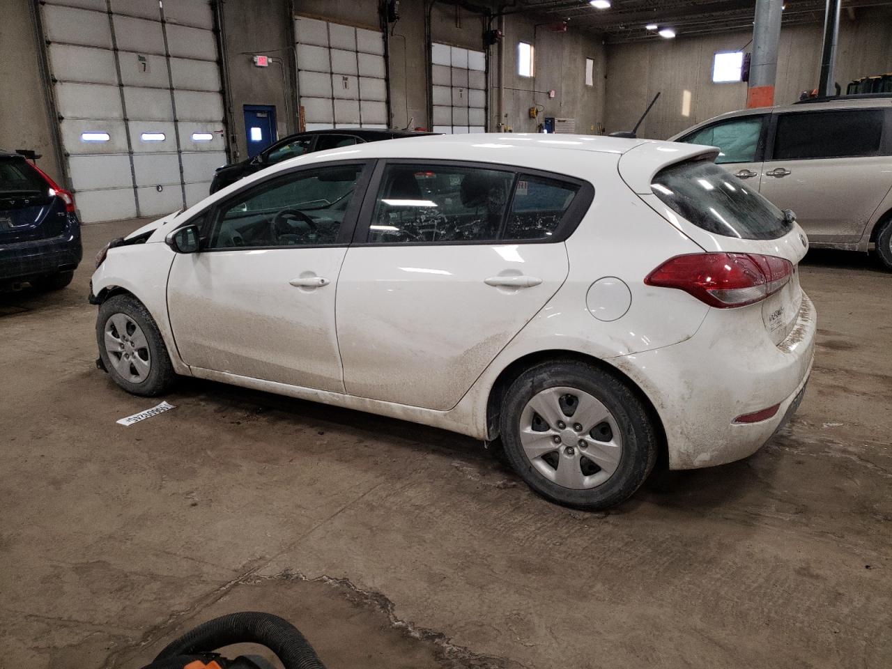 2017 Kia Forte - Image 2
