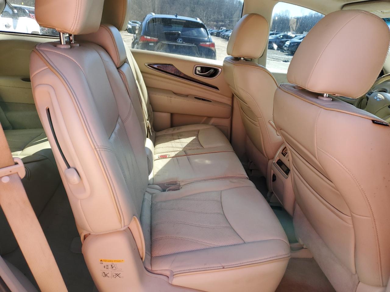 2013 Infiniti JX - Image 11
