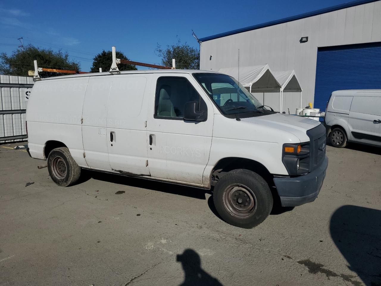 2014 Ford Econoline - Image 4