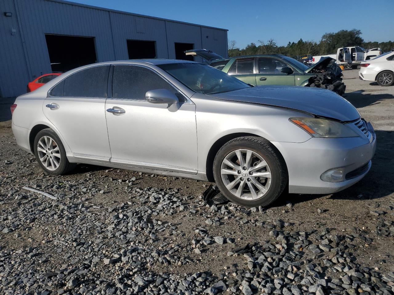 2011 Lexus ES - Image 4