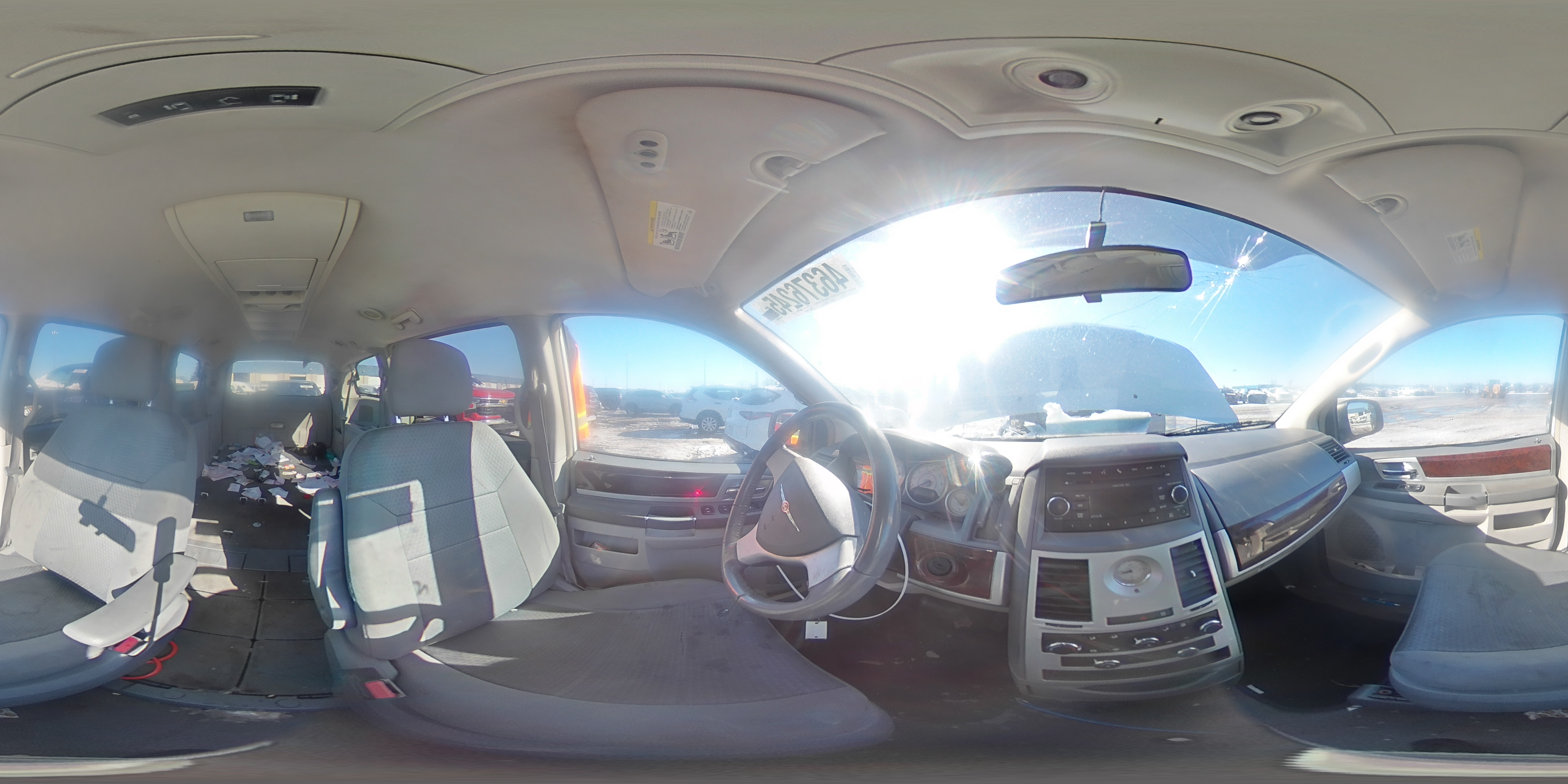 2010 Chrysler Town & Country - Image 12