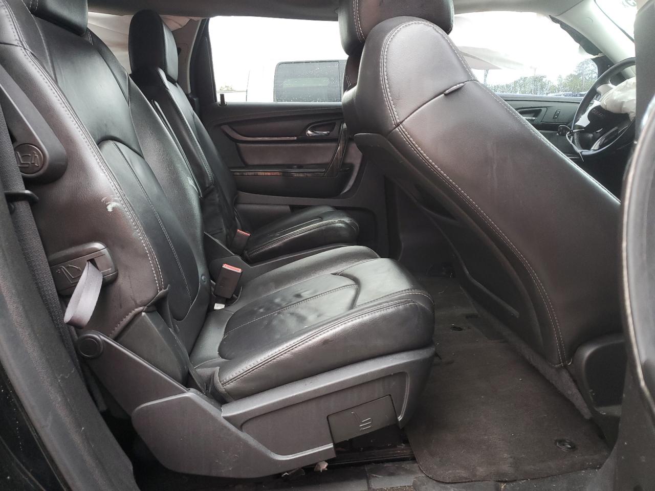 2016 GMC Acadia - Image 11