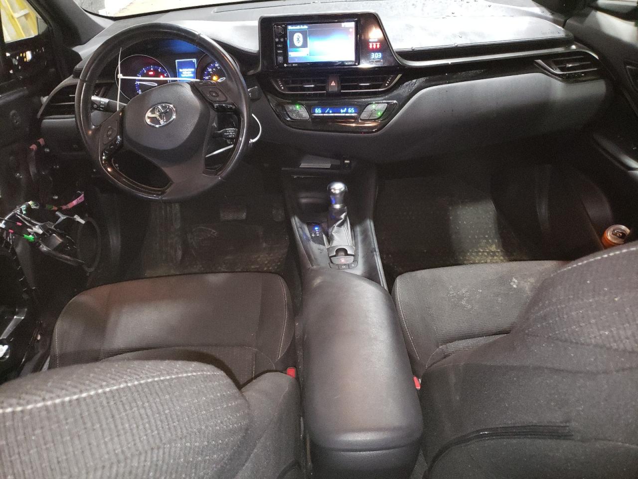 2018 Toyota C-HR - Image 8