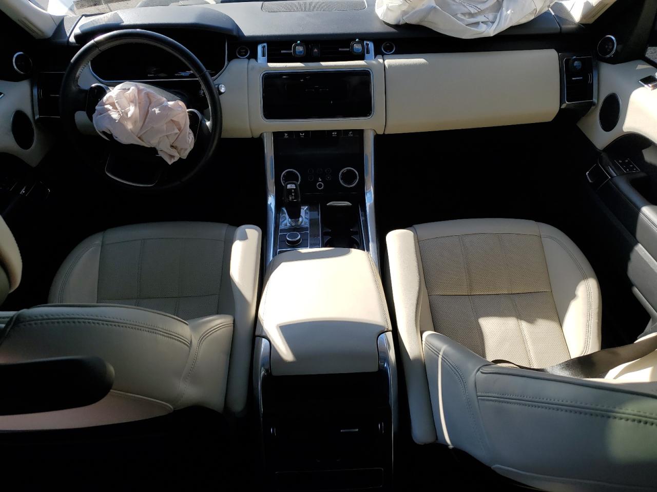 2018 Land Rover Range Rover - Image 8