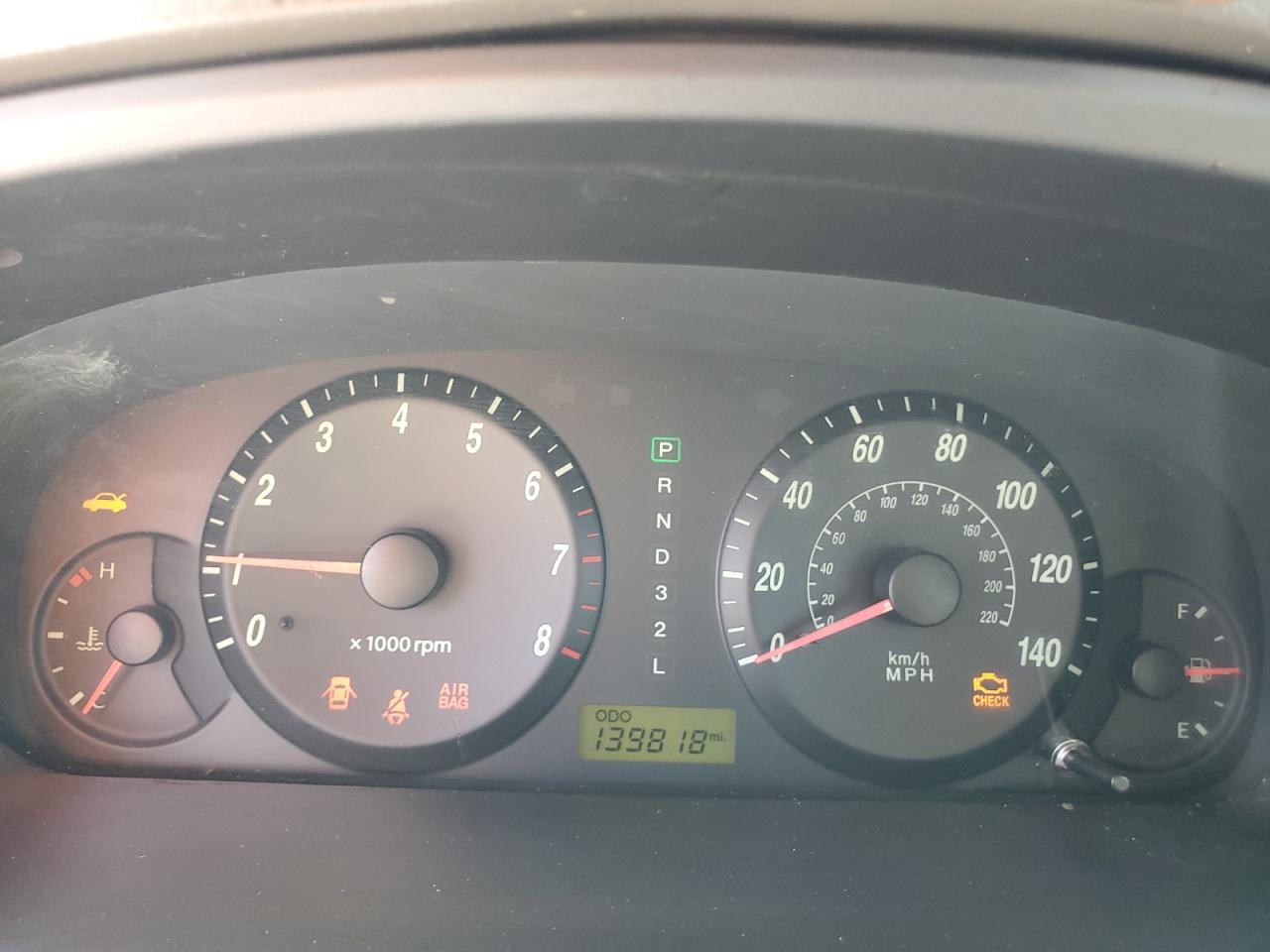 2006 Hyundai Elantra - Image 9