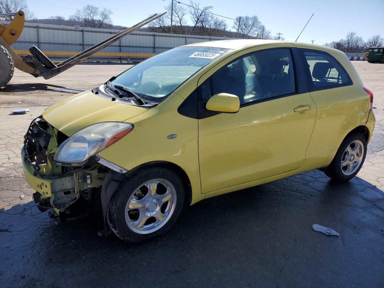 2009 Toyota Yaris - Image 1
