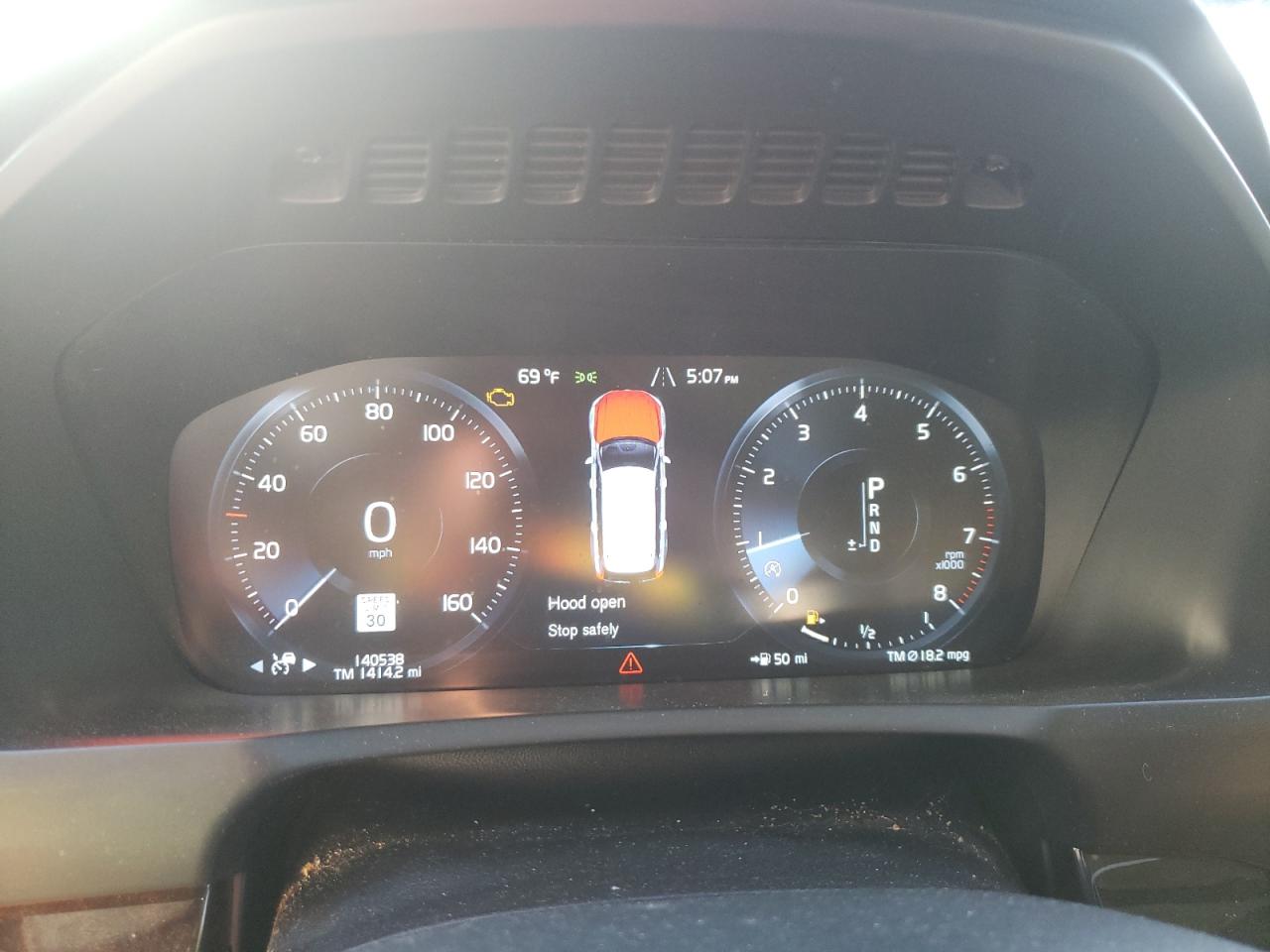 2018 Volvo XC90 - Image 9